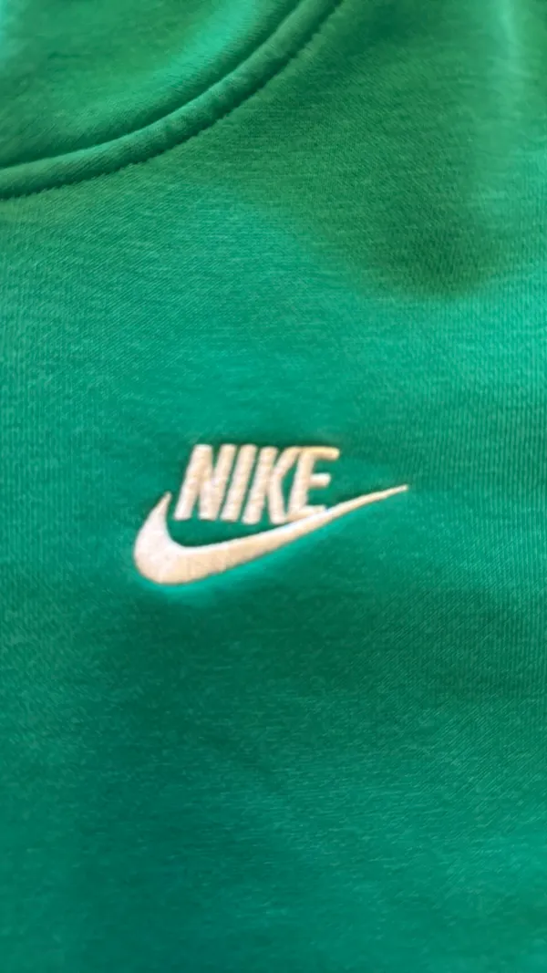 Nike Hoodie Sweatshirt Pullover - Image 3