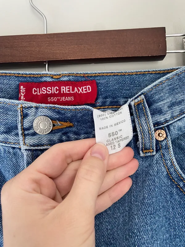Levi’s Vintage 550 High-Waisted Classic Relaxed Jeans - Image 12