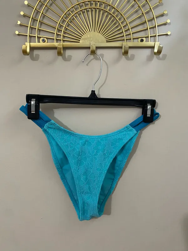 Tilly's Turquoise Ribbed Hibiscus Bikini Two-Piece - Image 5