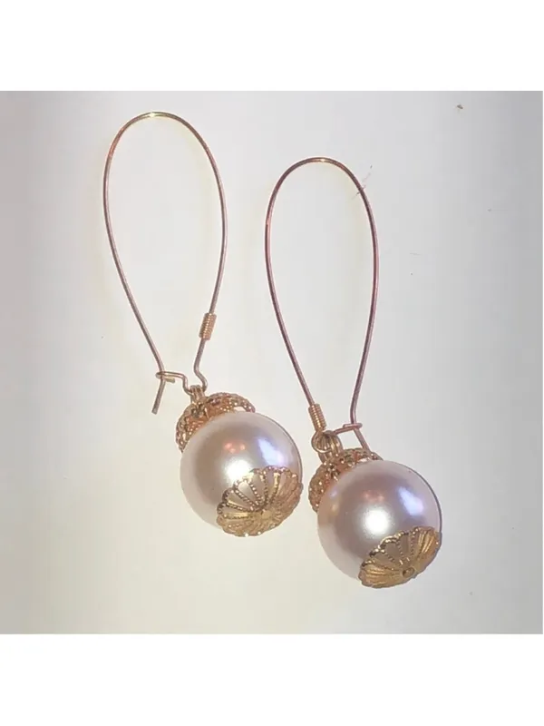 Elegant Gold Tone and Faux Pearl Drop Earrings - Image 4