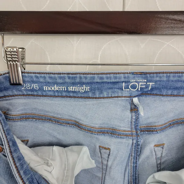 Ann Taylor LOFT Womens Jeans 28/6 Blue Denim Modern Straight High Rise Button - Image 3