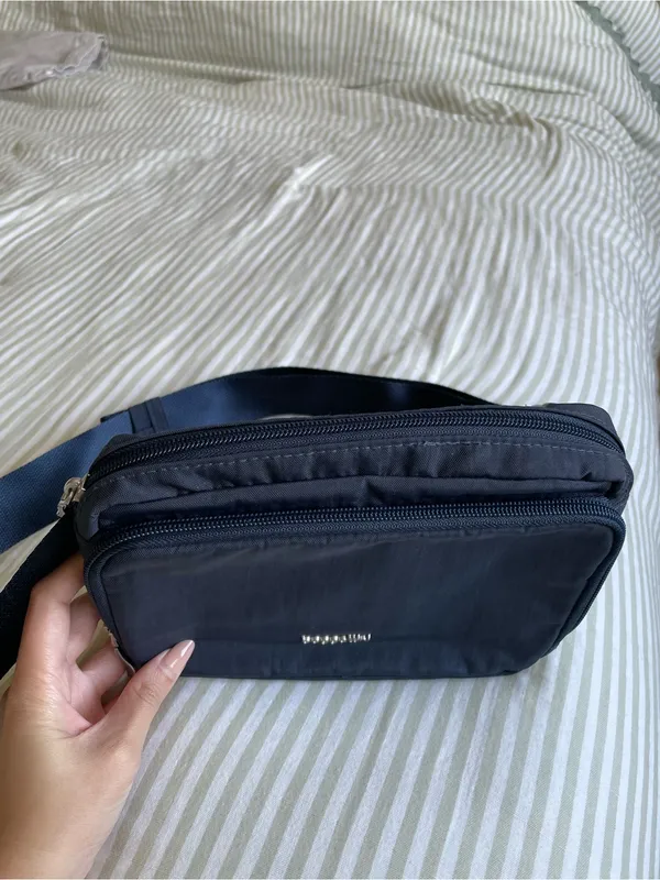Baggallini True Classic Belt Bag Sling French Blue Fanny Pack Bag Navy Nylon - Image 5