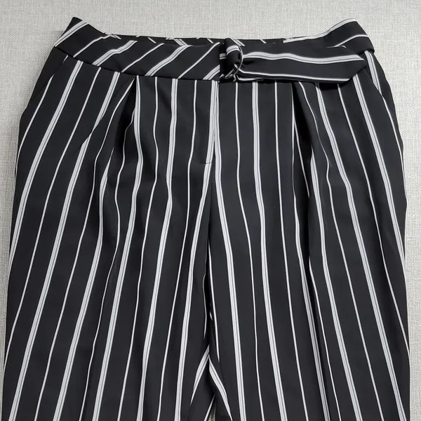 Nine.Eight Womens Pant Size 6 Black White Striped Belted Cropped Career Business - Image 8
