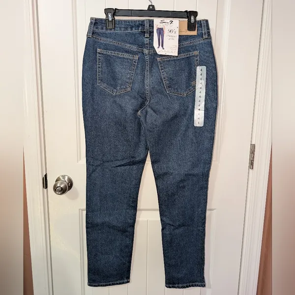 NWT Seven 7 High Rise Straight Leg 90s Jeans W4 Dark Wash - Image 2