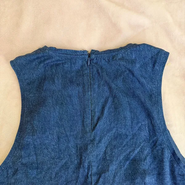 Alice + Olivia Reggie Muscle Crop Tank Top Denim Print Size Small Lightweight‎ - Image 13
