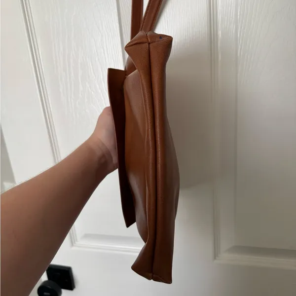 Universal Threads Tan Leather Bag - Image 6