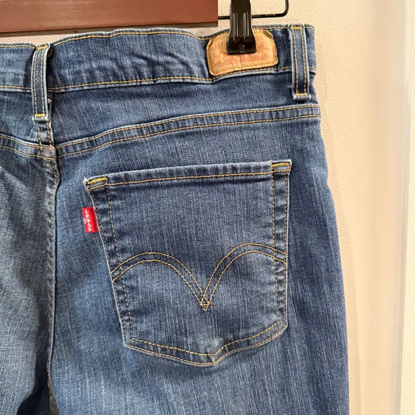 Levi’s Women’s Perfectly Slimming Bootcut Jeans Size 14 - Image 4