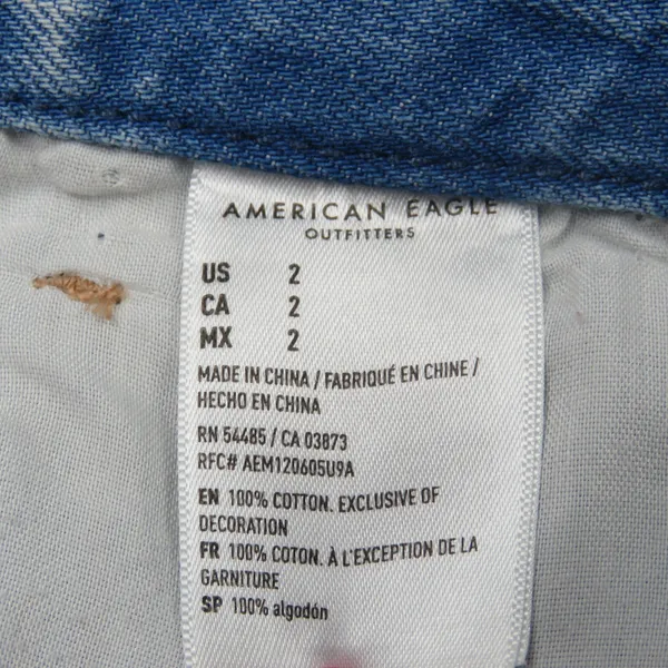 American Eagle Curvy Mom Short Ripped Jean Shorts Cut Off Denim Shorts Size 2 - Image 8