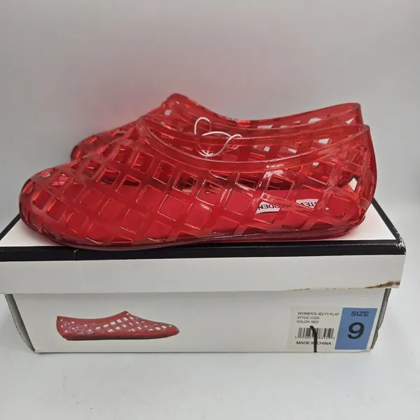 Steve Madden Codi Red Jelly Flats Women’s Size 9 Caged Latice Slip On Shoes NWT - Image 8
