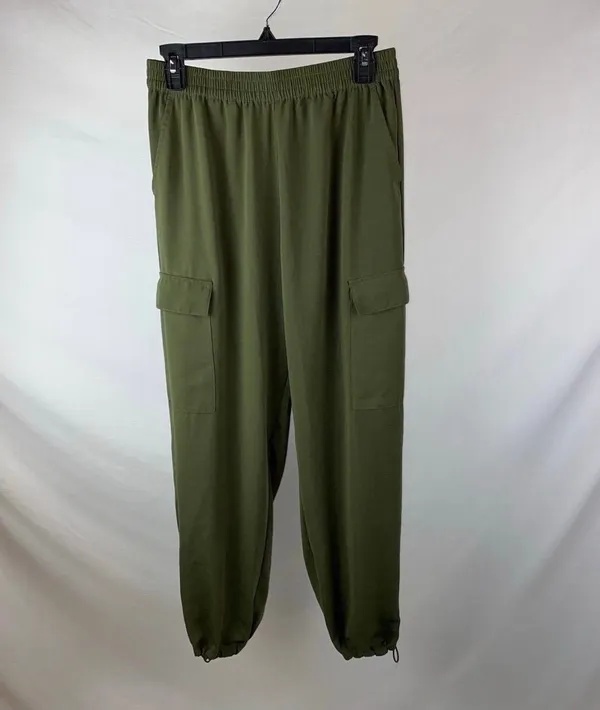 NEW Pants Green - Image 8
