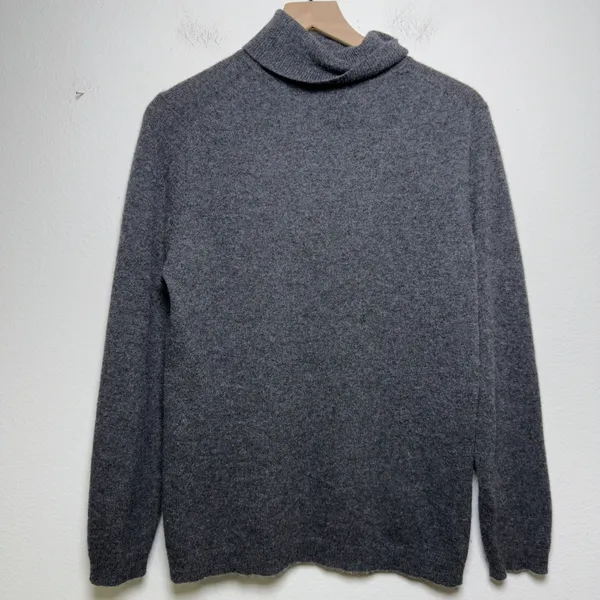 Charter‎ Club Women 100% Cashmere Sweater Large Gray Turtleneck Old Money - Image 6