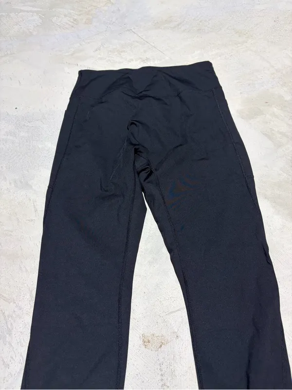 Halara NWT women’s black leggings large - Image 5