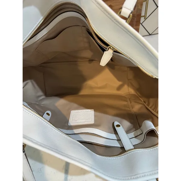 Coach City Saffiano White Leather Large East/West Tote gold hardware minimalist - Image 15