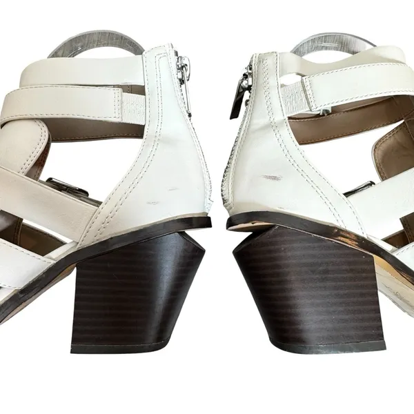 BCBGeneration Dani Pointed Toe Bootie Chunky Heels Size 7 White Buckle Straps - Image 9