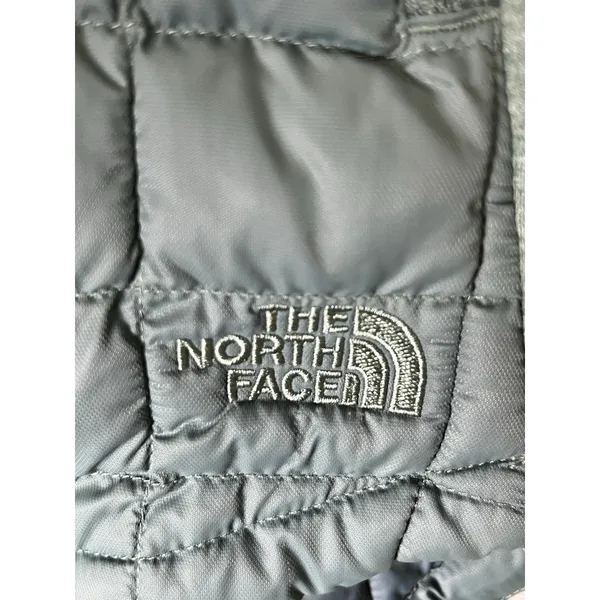 The North Face Endeavor ThermoBall Hybrid Hooded Jacket Green Small Goblin Blue - Image 6