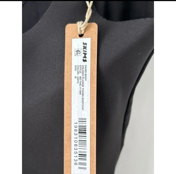 NWT Skims Body Unlined Plunge Bodysuit black Size M ( Sold Out) - Image 7
