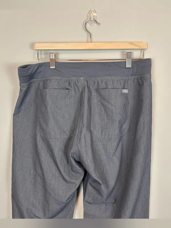 FIGS Livingston Basic Scrub Pants Large Graphite Gray Straight Leg T21003 - Image 4