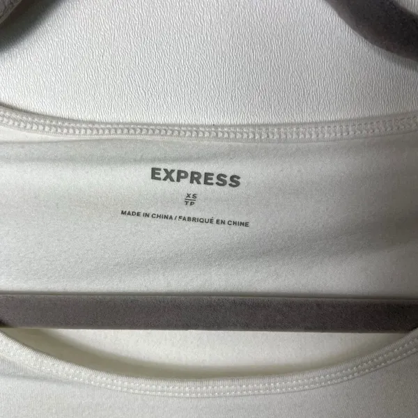 Express Cropped Baby Tee Women’s Size‎ XS White Summer Festival - Image 2