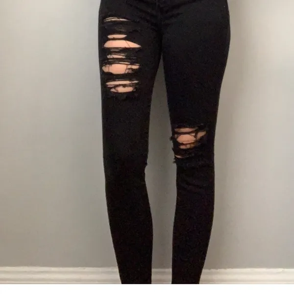 American Eagle Black‎ Distressed High Rise Jeggings - Image 3