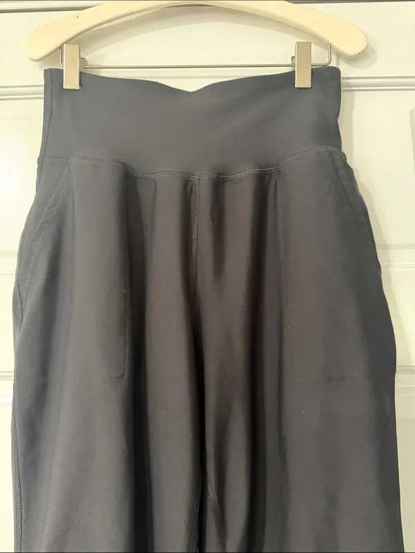 Old Navy High Rise PowerSoft Full-Length Front Pocket Active Jogger Go-Dry M - Image 11