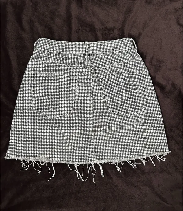 ZARA Mini Skirt - Image 3