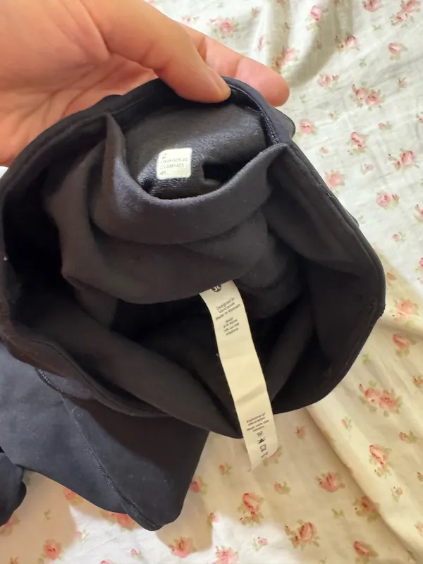 ultra high rise lululemon groove pants black - Image 4