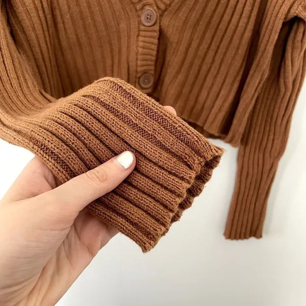 American Eagle cropped‎ brown v-neck sweater casual 70s vintage women size M - Image 5