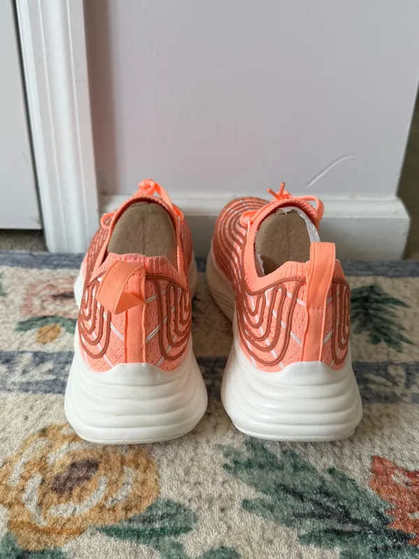 APL TechLoom Zipline Neon Peach Terracotta Ivory Sneakers | Women’s 7 - Image 2