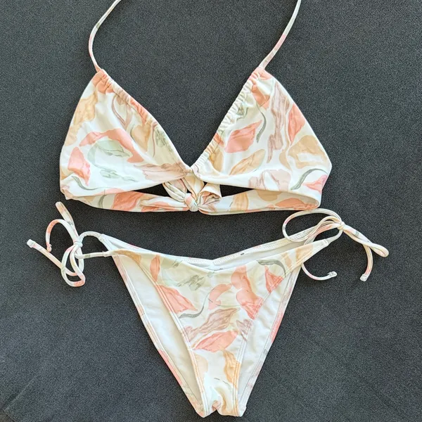 Abercrombie & Fitch Pastel Bikini Set - Image 3