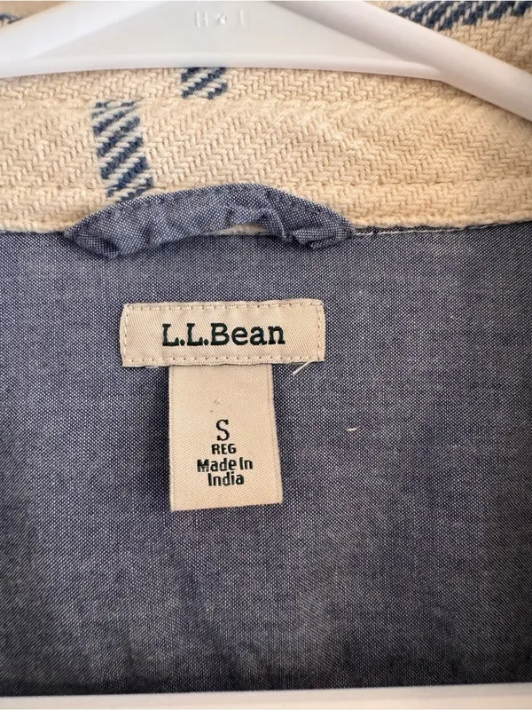 L.L. Bean Cream and Navy Plaid Utility Jacket Blue - Image 2