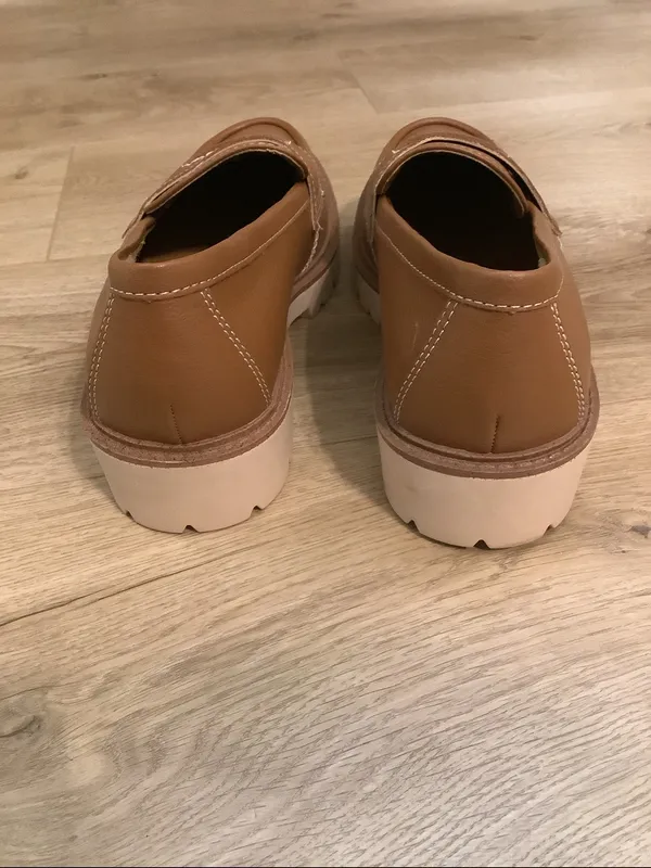 St. John's Bay Size 8 Landers Womens Moc Loafers. New No Box - Image 4