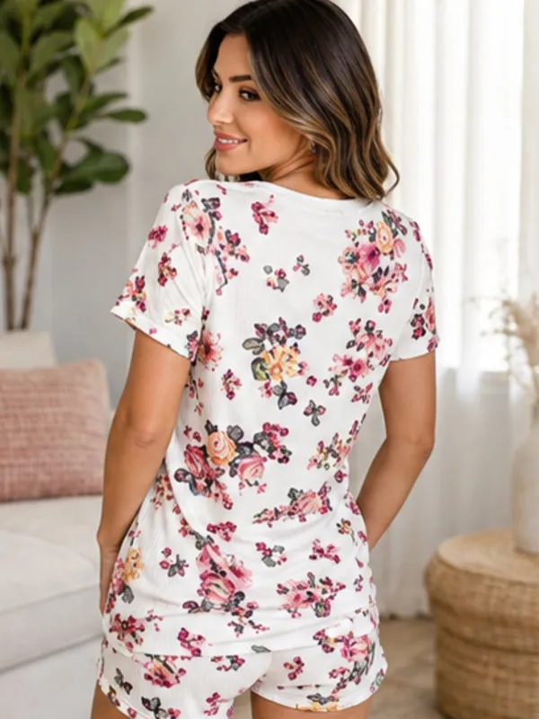 Women’s Floral Short Sleeve Top and Shorts Pajama Lounge Set NWT - Image 3
