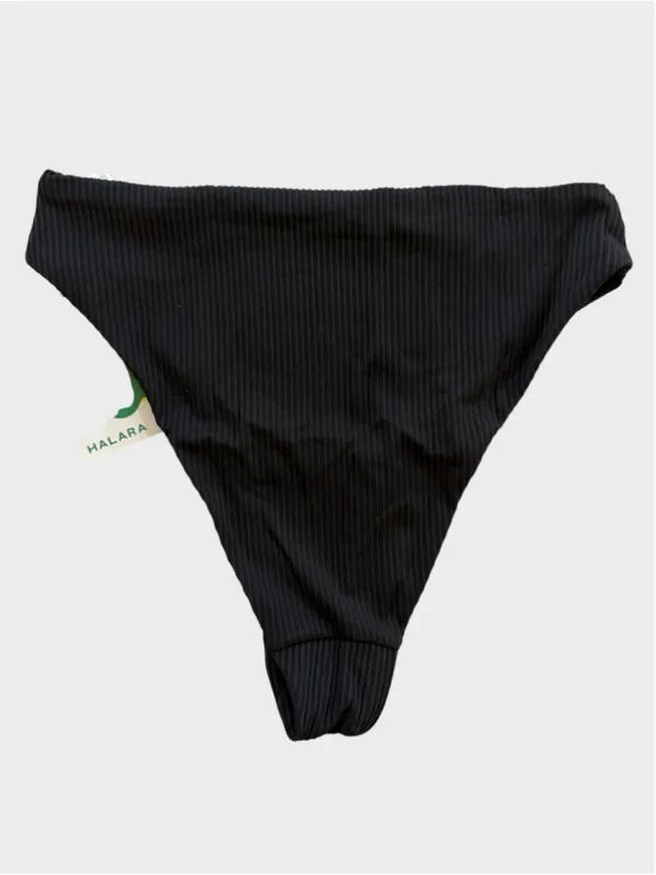 Size L Halara Bikini Bottom in Black - Image 2