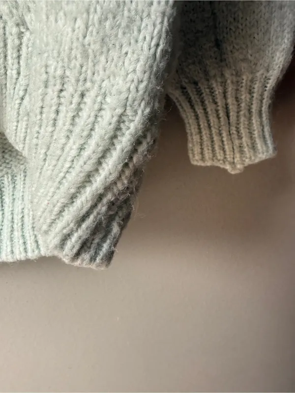 Women’s Cable Knit Cardigan Mint Green Button Front Cozy Cottagecore XS - Image 5