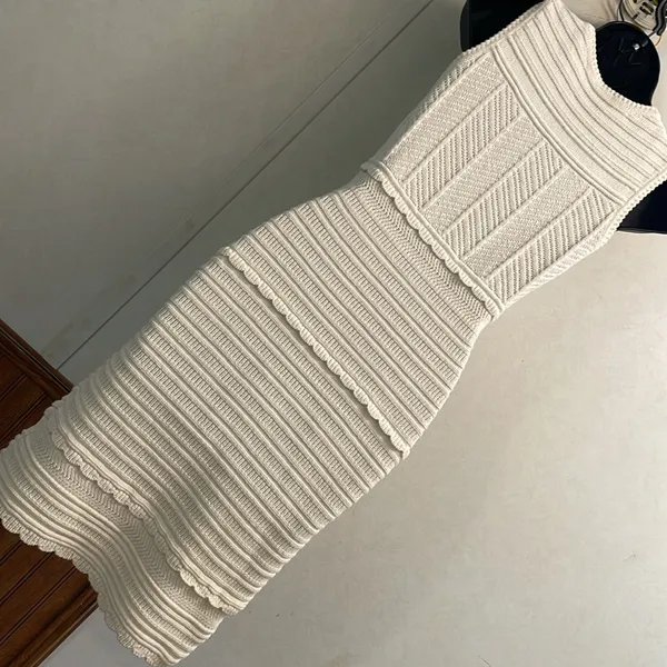 Chelsea and Violet extra small dress‎ crochet off-white EUC like new with… - Image 6
