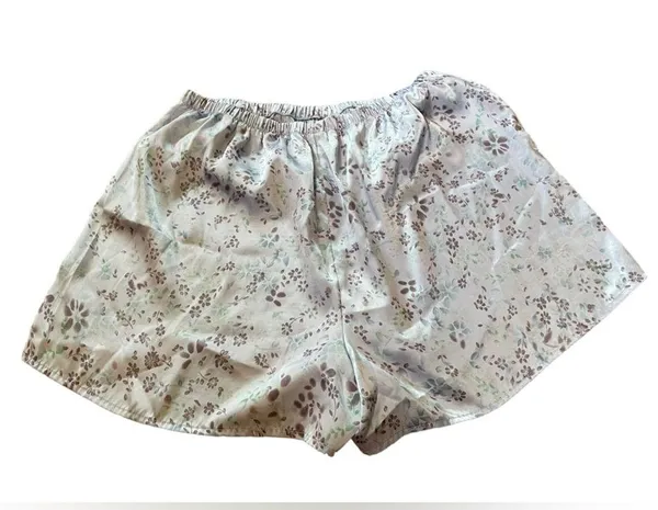 Cacique Y2K Purple Silky Satin Cottagecore Whimsygoth Boho Floral Casual Shorts - Image 2