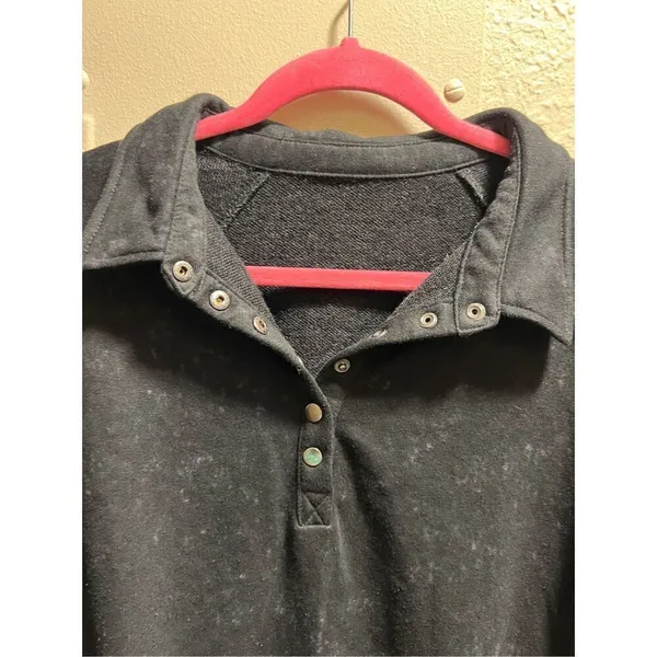Black With Speckles Sweatshirt Woman’s Size XL - Image 4