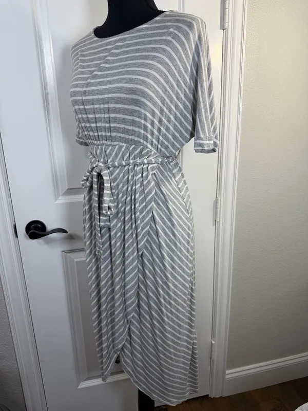 PinkBlush Grey Striped Tie Waist Tulip Hem Maternity Dress Size L - Image 4