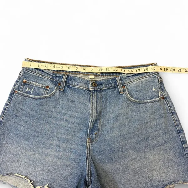 Abercrombie & Fitch The Dad Jean Shorts High Rise 33/16 Distressed Curve Denim - Image 2