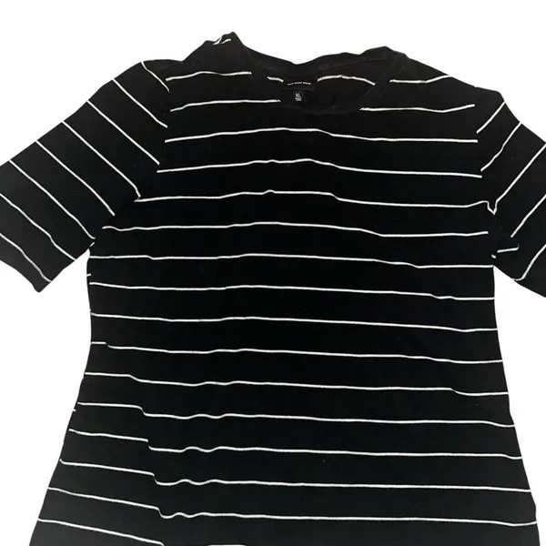 Women's Black and Navy‎ T-shirt - Image 2