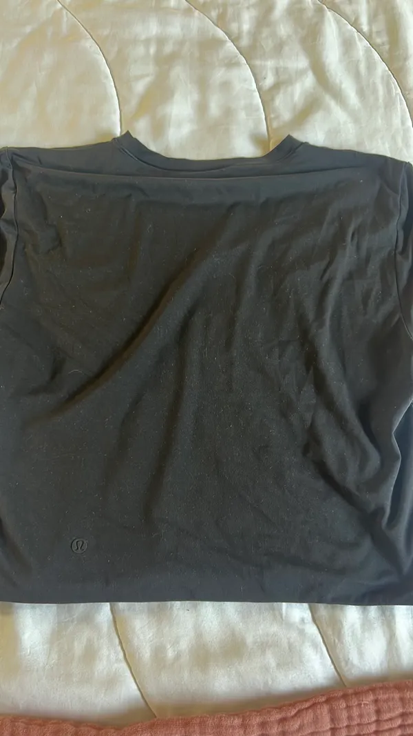Lululemon cropped shirt - Image 2