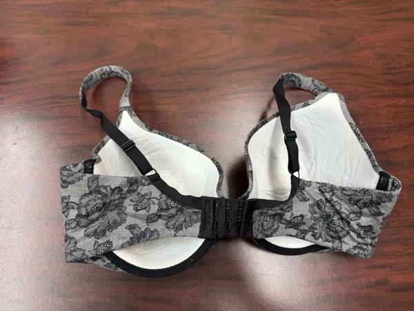 Victoria’s Secret Lined Perfect Coverage Lace Print Bra with Rhinestones- 36DD - Image 3