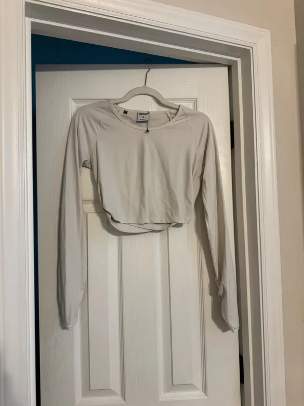 NWOT Gymshark x Whitney Simmons Long Sleeve Top - Image 2