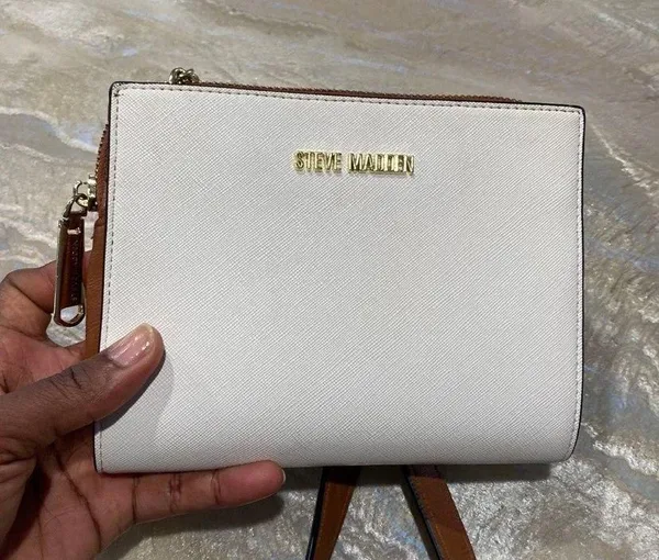 Steve Madden Crossbody Purse - Image 4