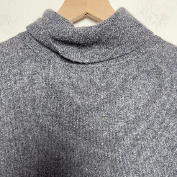 Charter‎ Club Women 100% Cashmere Sweater Large Gray Turtleneck Old Money - Image 2