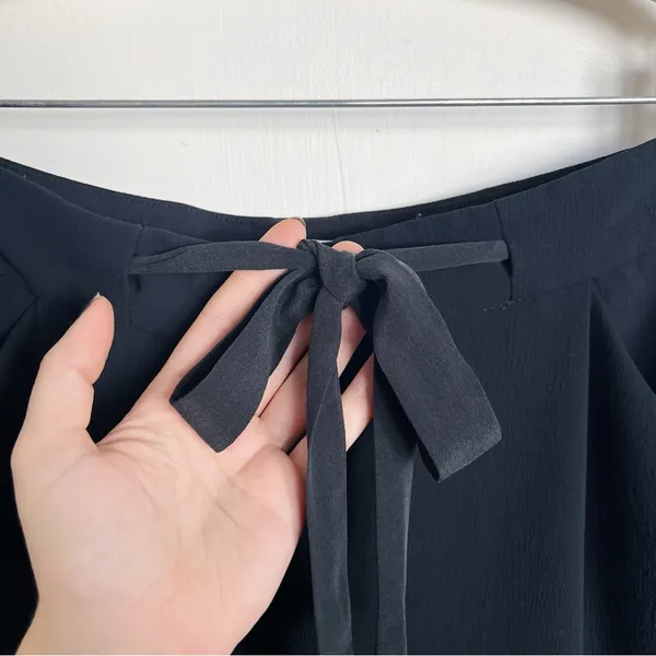 Wilfred • Aritzia Allant Pant black cropped slouchy dress trouser - Image 10
