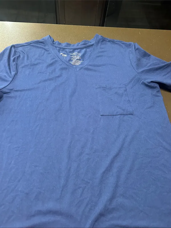 ZYIA Men's V-Neck Pocket Tee in Navy Blue - Image 3