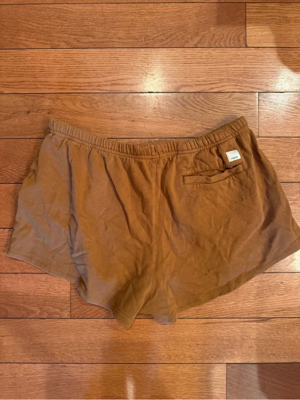 Vuori Sunnyside Fleece Shorts Medium Cinnamon Brown EUC Drawstring - Image 5