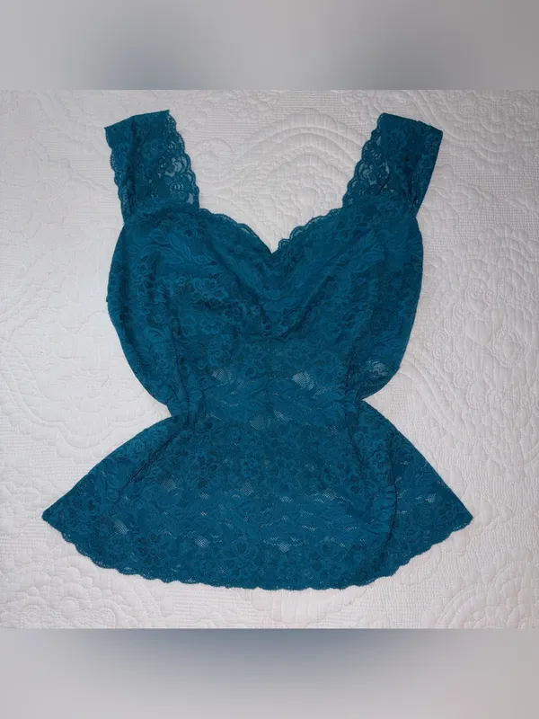 Y2K Fitted Lace Tank Top. Teal. Size: Large. - Image 2