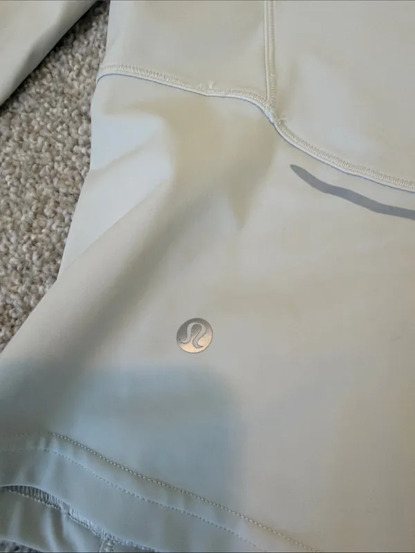 Lululemon Zip Up Jacket - Image 4
